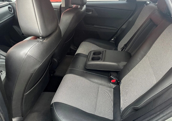 Toyota Auris cena 67850 przebieg: 90814, rok produkcji 2017 z Łochów małe 277